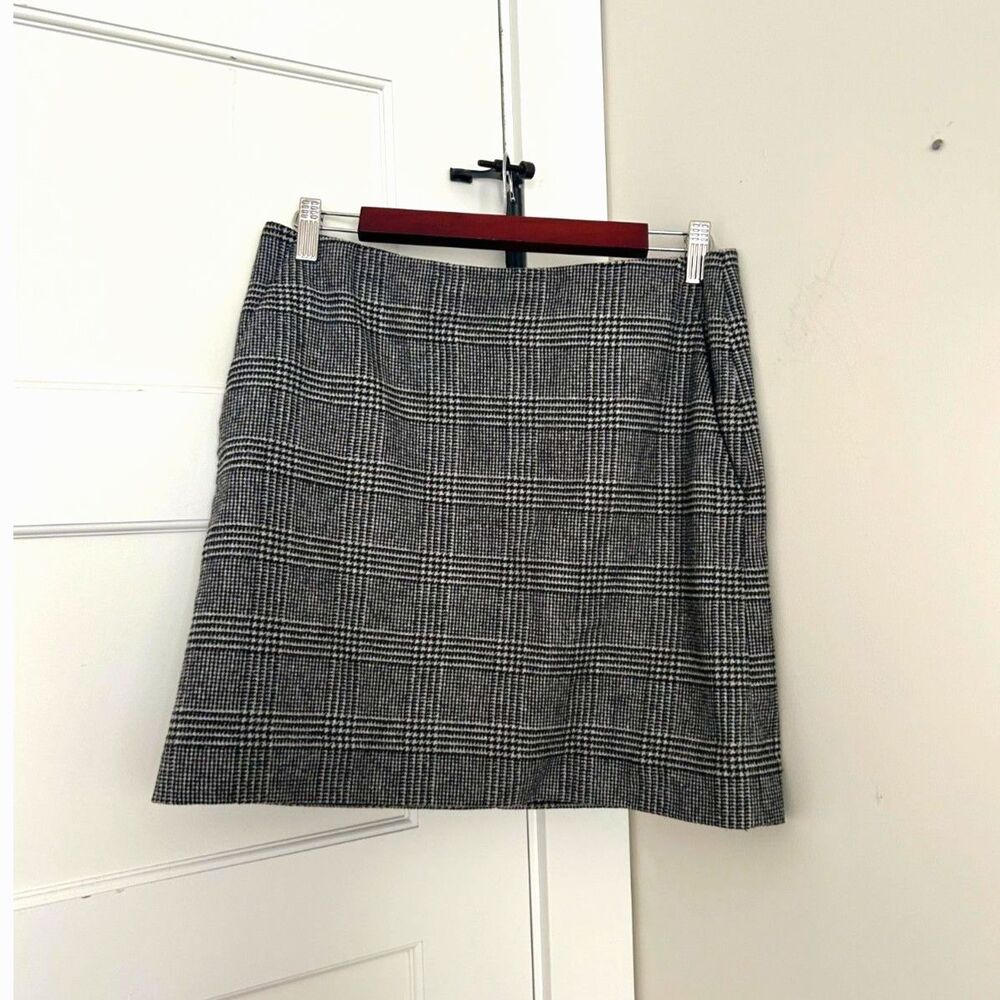 Everlane Wool Glen Plaid Mini Skirt, Black/Grey, Size 6, Lined with Pockets
